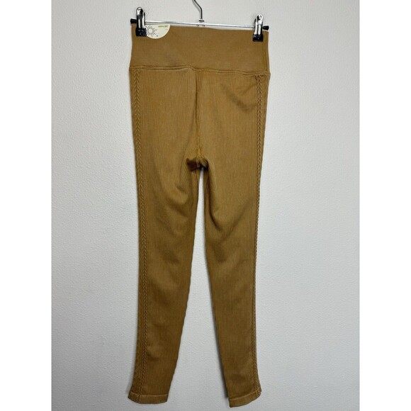 Aerie OFFLINE Medium Seamless Cable High Waisted 7/8 Leggings Washed Gold NWT - Picture 5 of 12